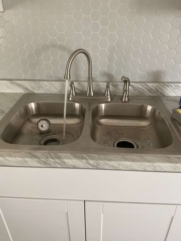 kitchen faucet